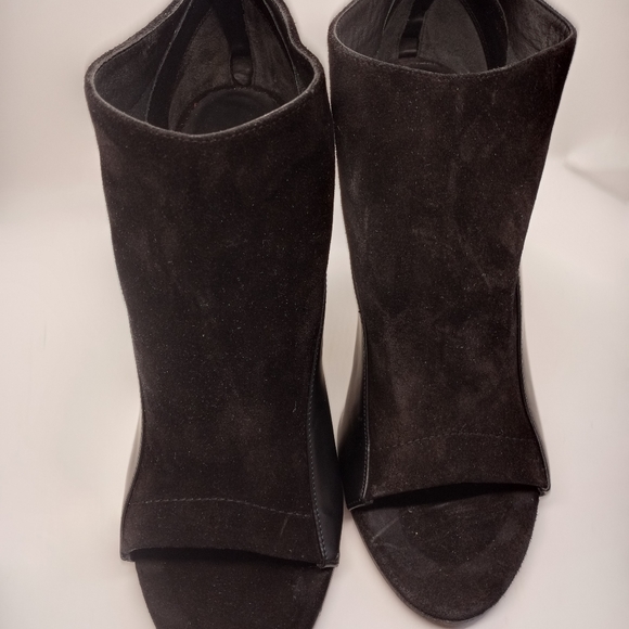 Vince Camuto open toe booties - Picture 6 of 7